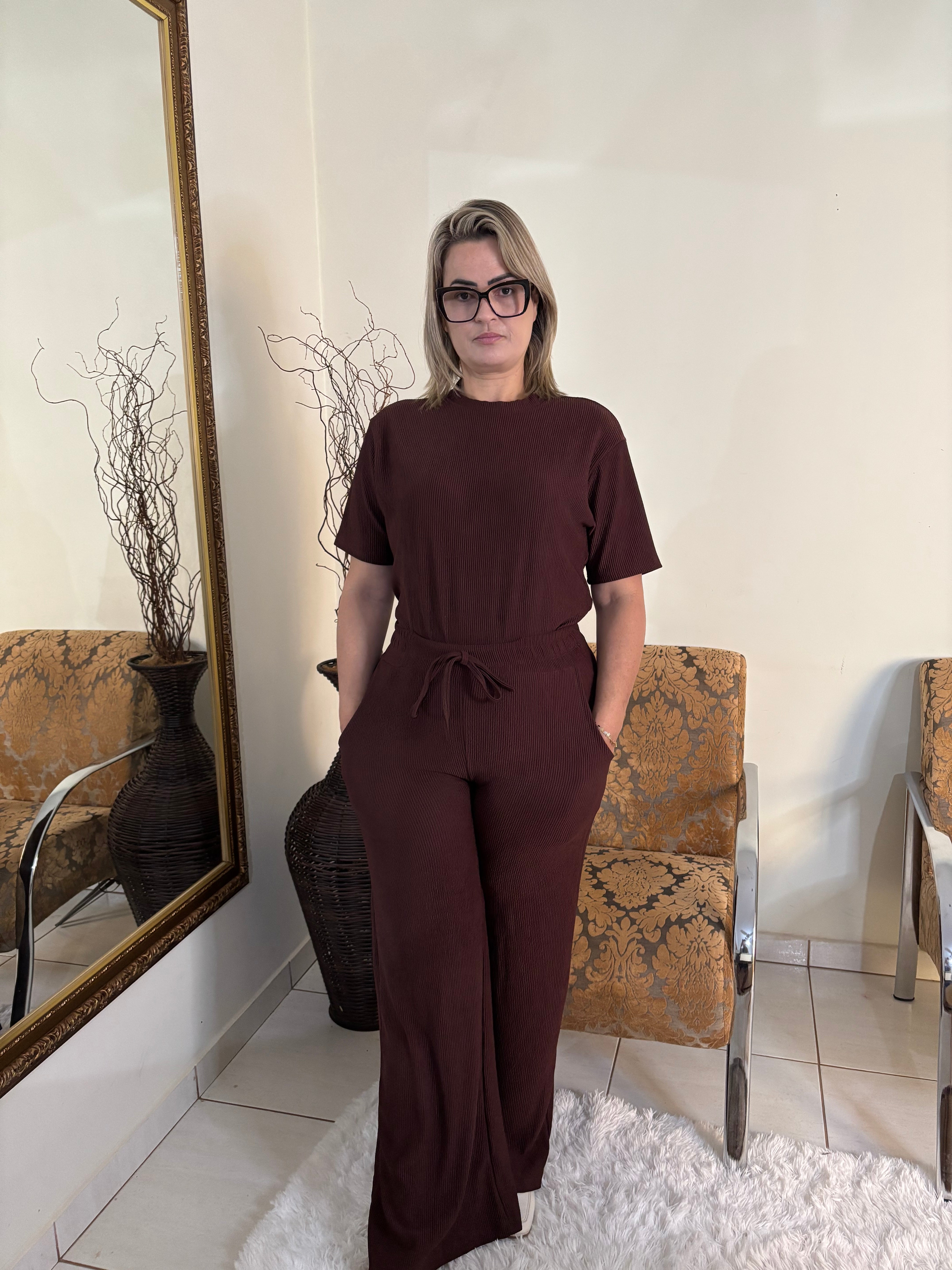 Conjunto Rebeca