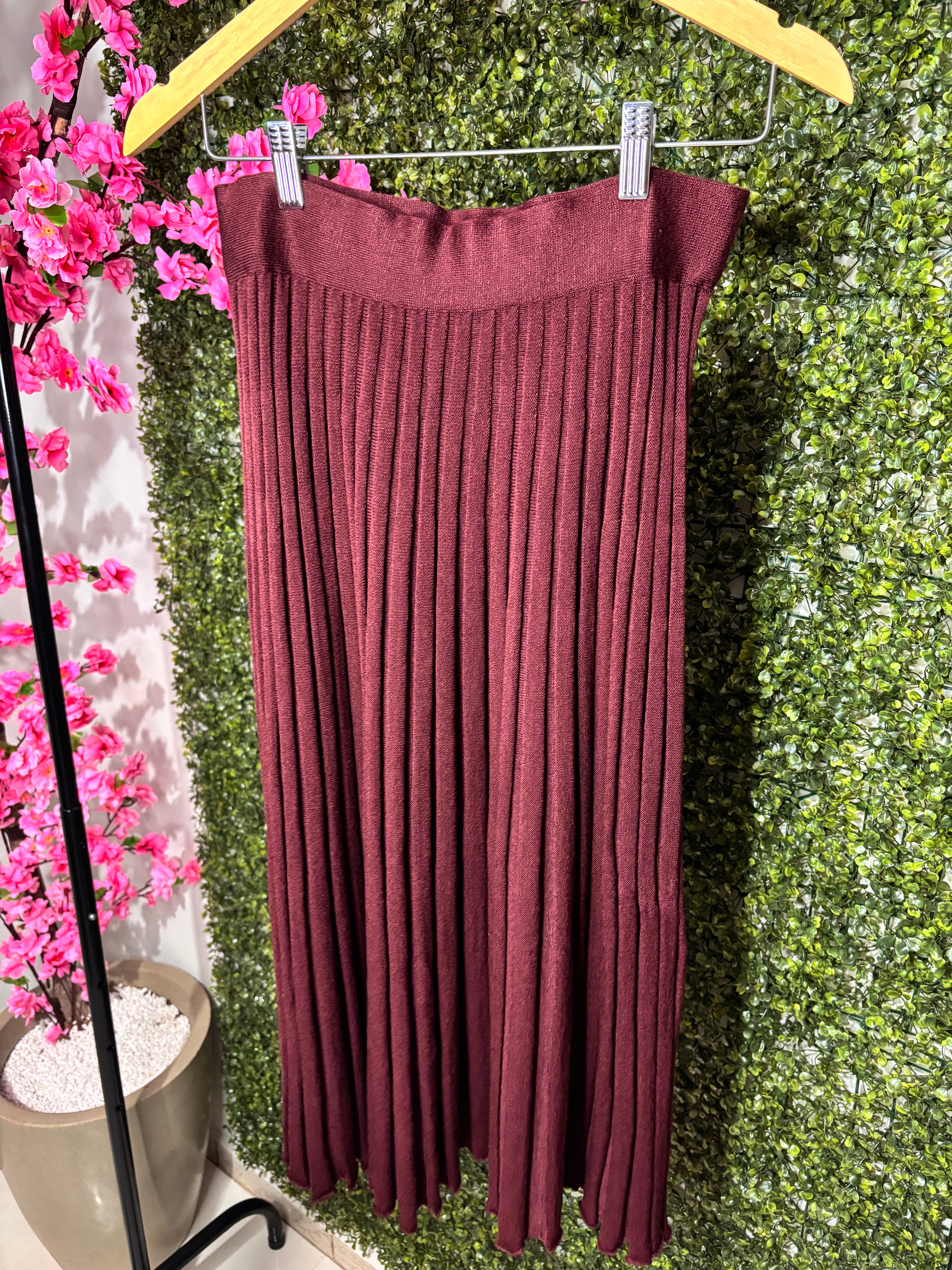 Saia Betina em Tricô