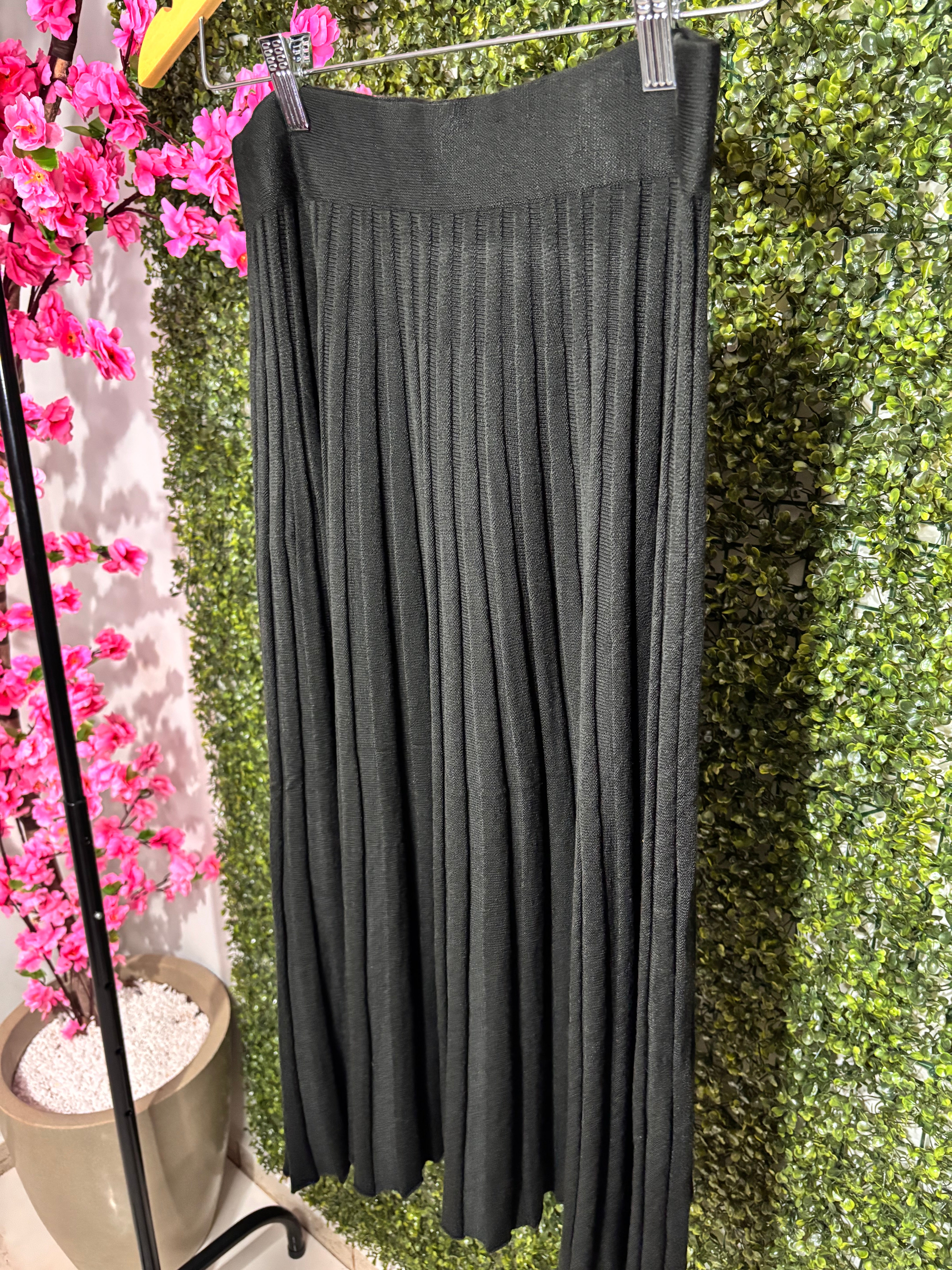 Saia Betina em Tricô