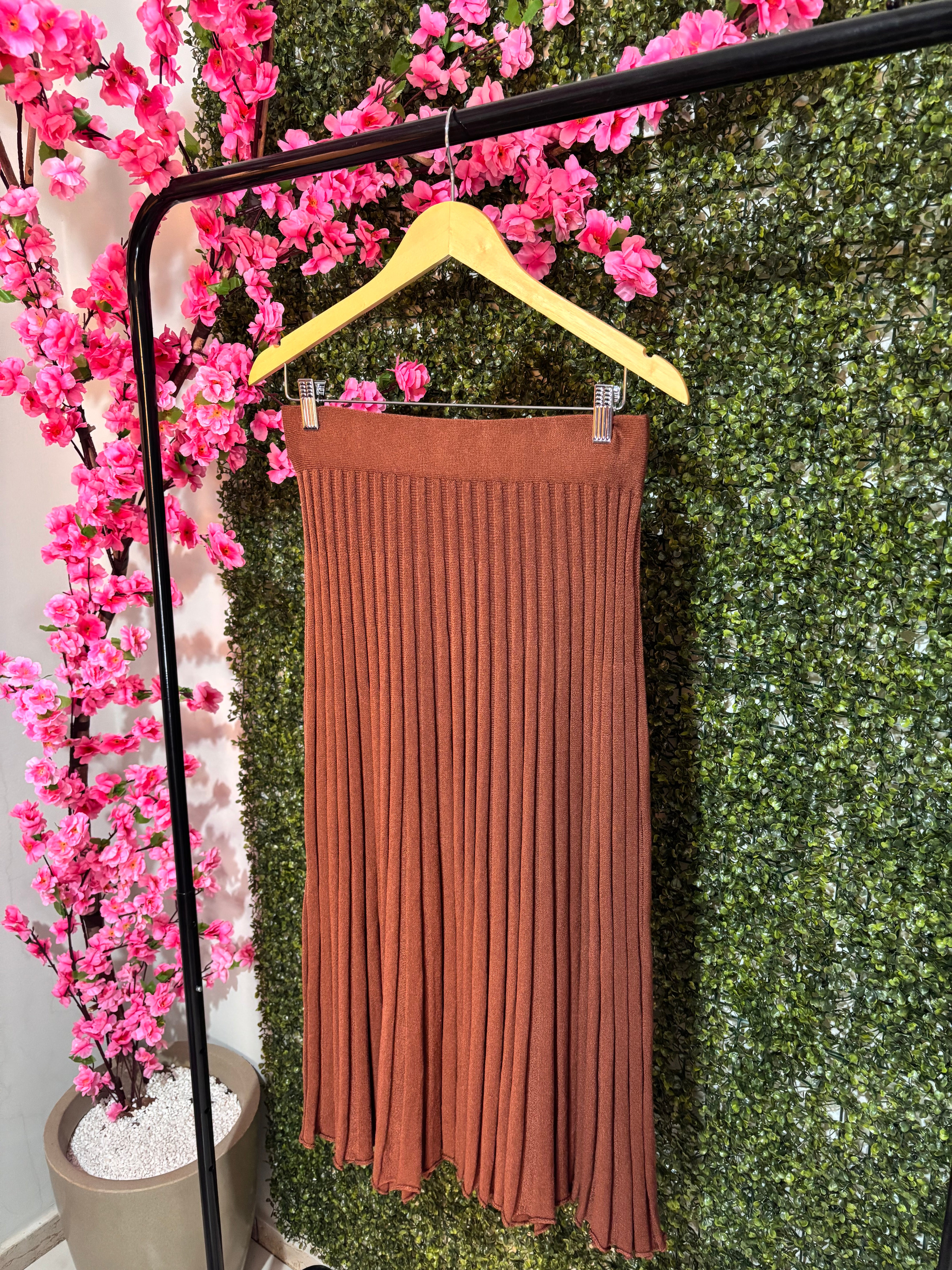 Saia Betina em Tricô